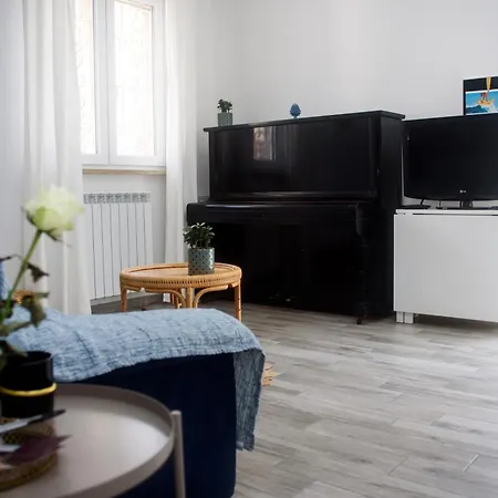 Apartment House Viscauno