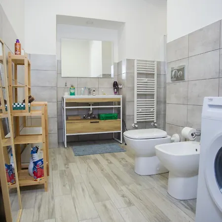 Apartment House Viscauno